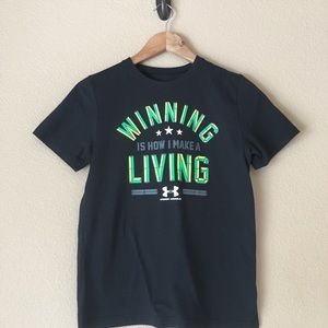 Under Armour boys shirt, large